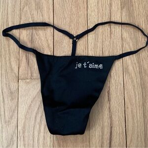 NIP, NWOT Victoria’s Secret Black “Very Sexy” V-String Size S